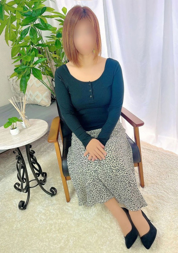 えりか、人妻熟女の秘密の関係熊谷店 2