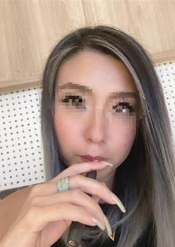 あいな、シークレットスペース栃木店 1