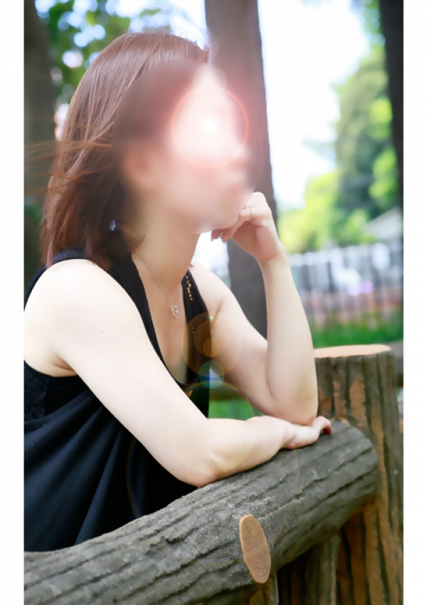 沙里奈、上野人妻城 2