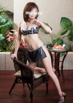真比呂(まひろ)、天使のゆびさき 4