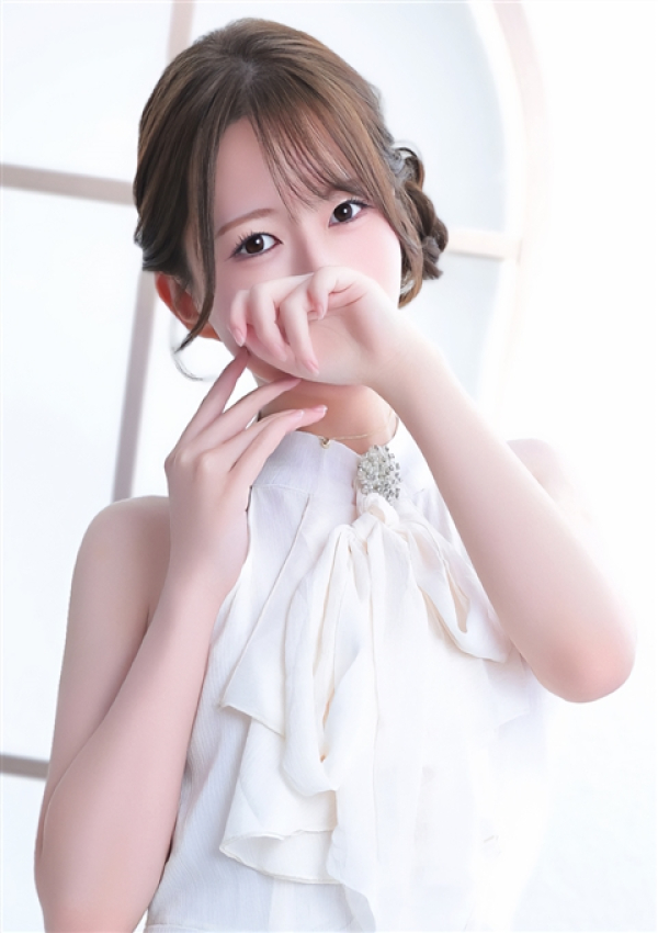 咲【さき】、ジュエリー 1