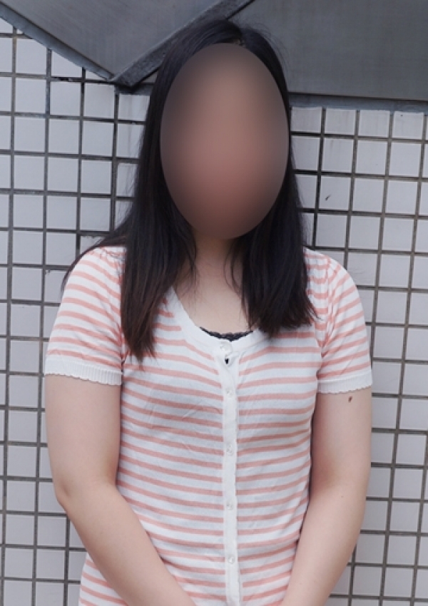 さゆり、かわいい熟女&おいしい人妻 町田店 1