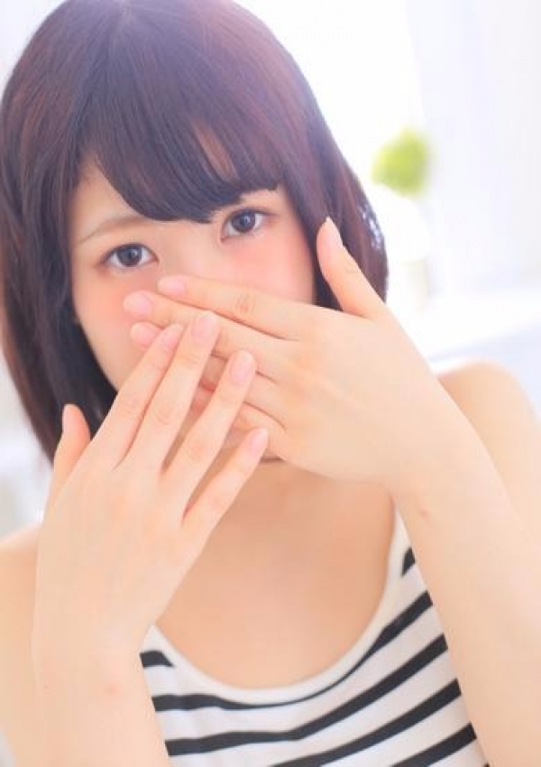 ひなの、恋するエステ彼女が部屋着にきがえたら 7