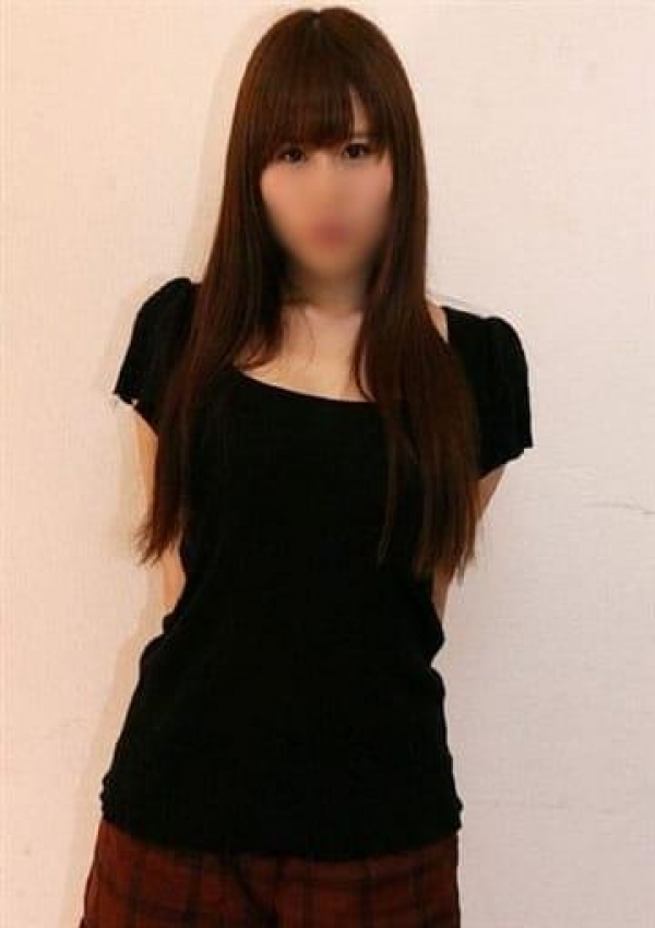 マリ、小悪魔クラブ 2