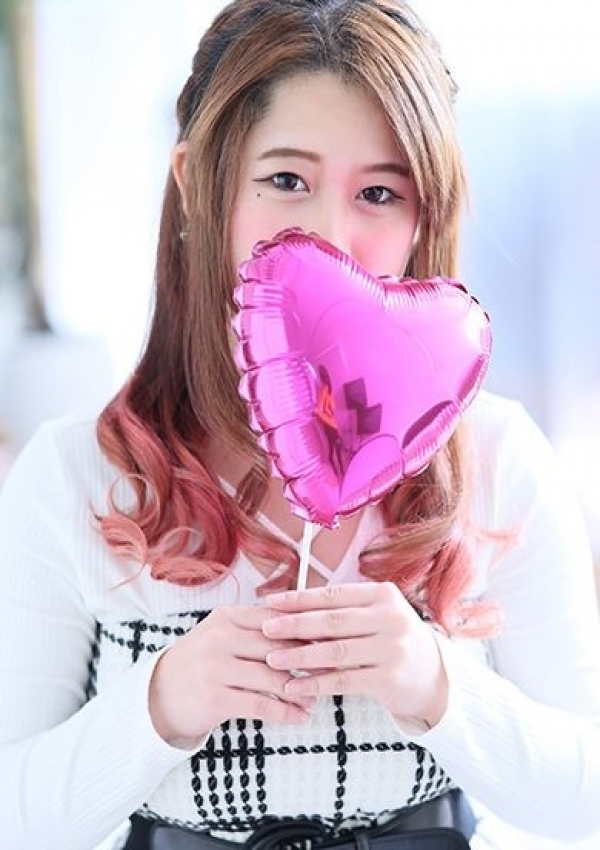 美々/Vivi、VERY 6