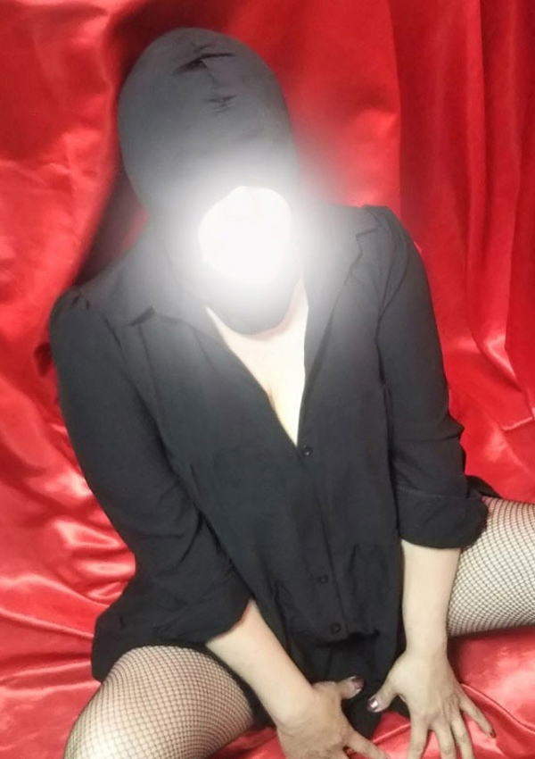 早川、変態美熟女お貸しします。