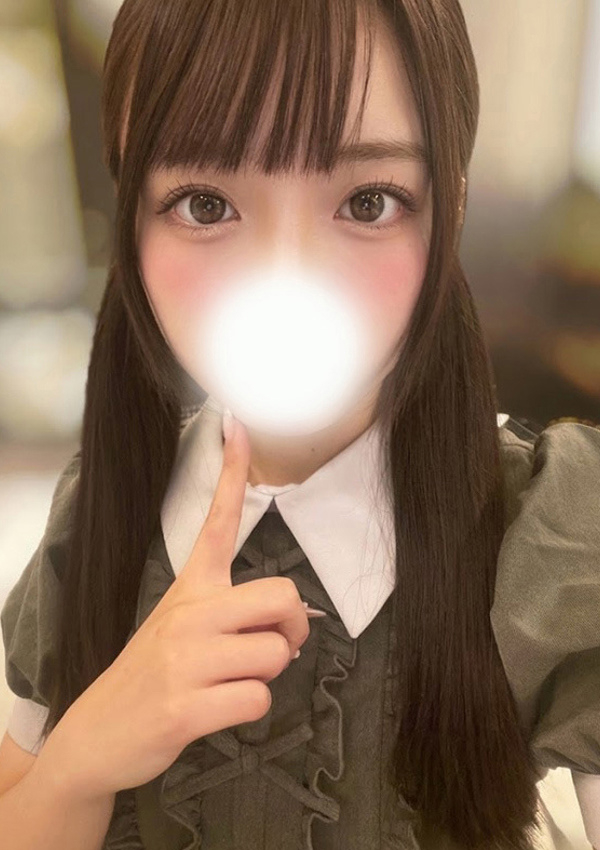 秋吉 みいな、ネオエレガンス 1