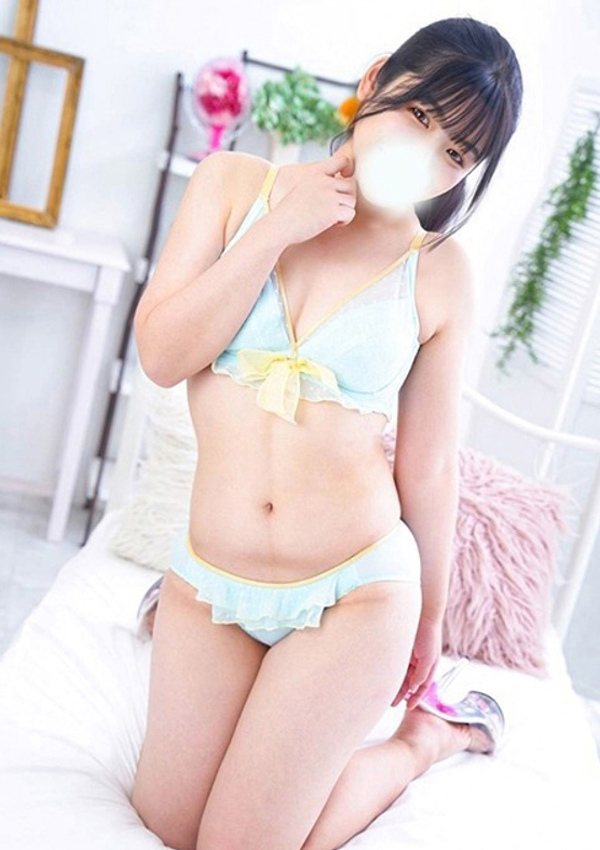 雅まりん、池袋㊙エステフル勃起 4