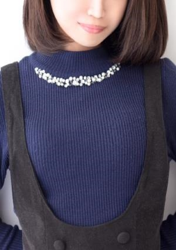 ことは、千葉人妻セレブリティ 1
