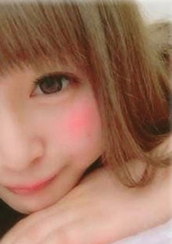 あいね、即接吻だらけ淫口よだれ学園