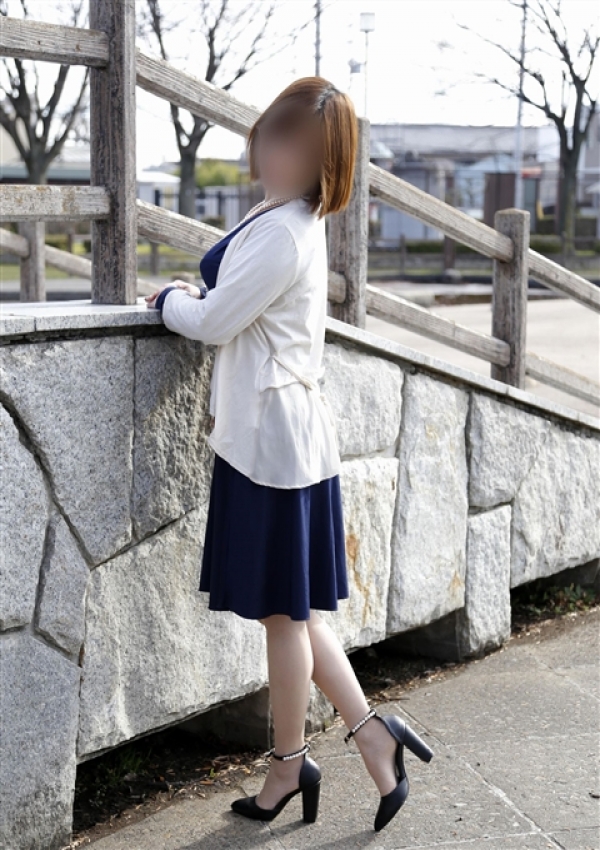 なぎさ、夢ごこち 人妻店 5