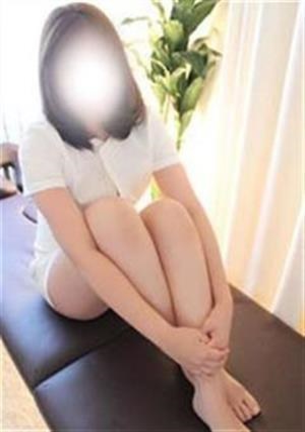 なゆか、男性自身増強エステVigor 2