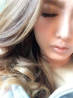 アンナ、Club NANA
