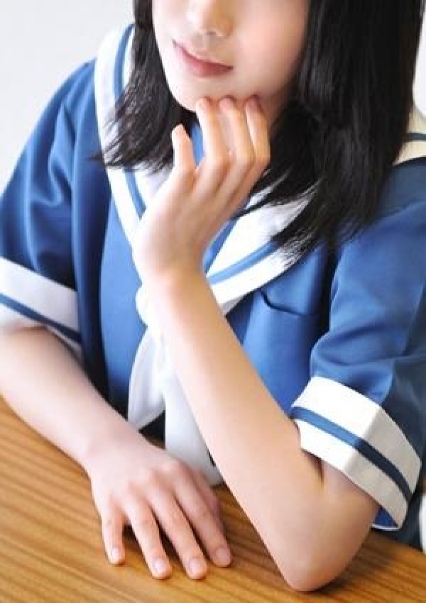 胡桃沢 ひな、聖アンジュ学園 五反田校/オナクラ専攻科 3