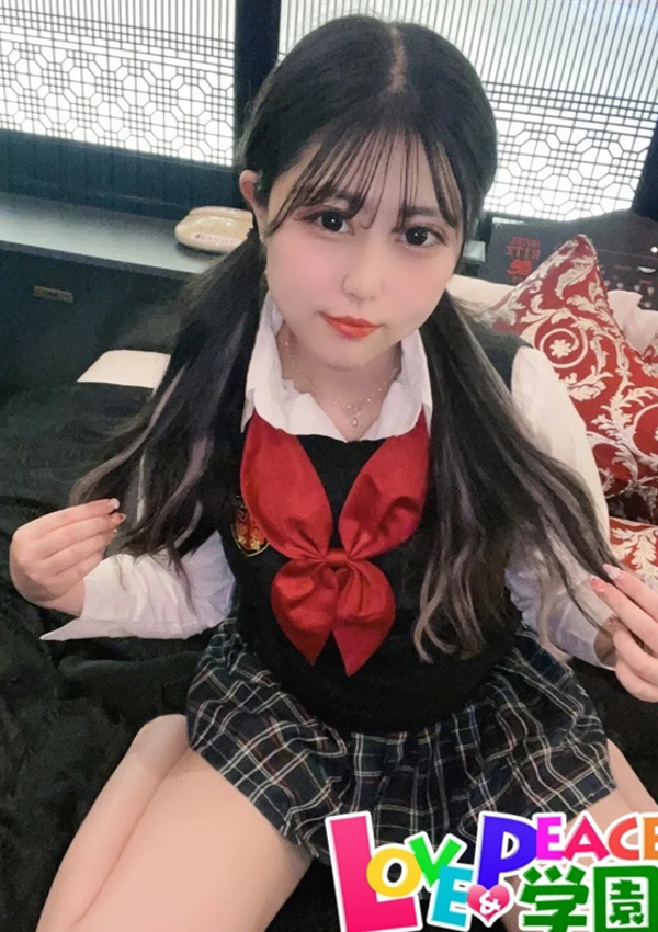 かすみ、山梨コスプレ学園 LOVE&PEACE 1