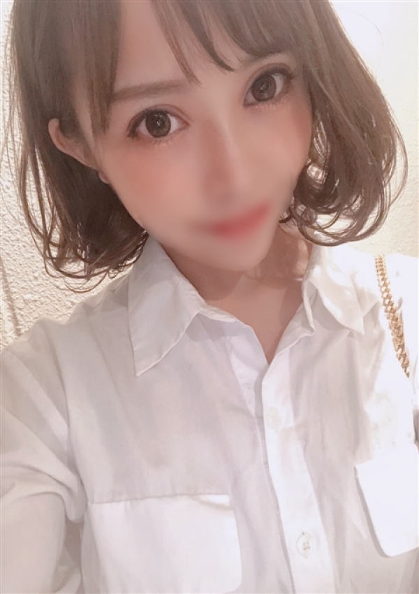 黒川 彩芽、club Desire 1