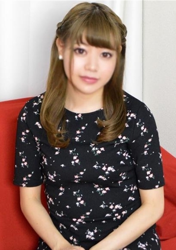 もえ、人妻同窓会