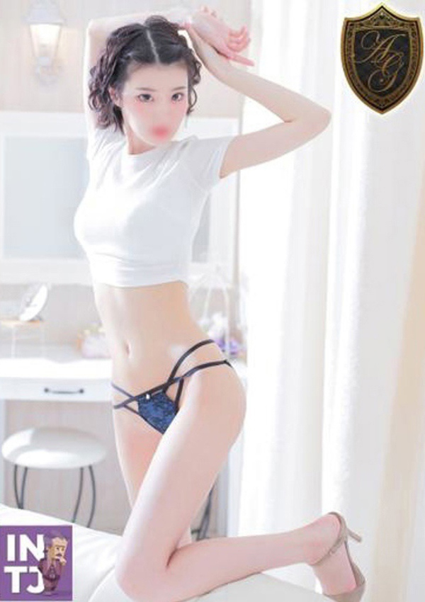 あき【凛として】、アヴァンギャルド 2