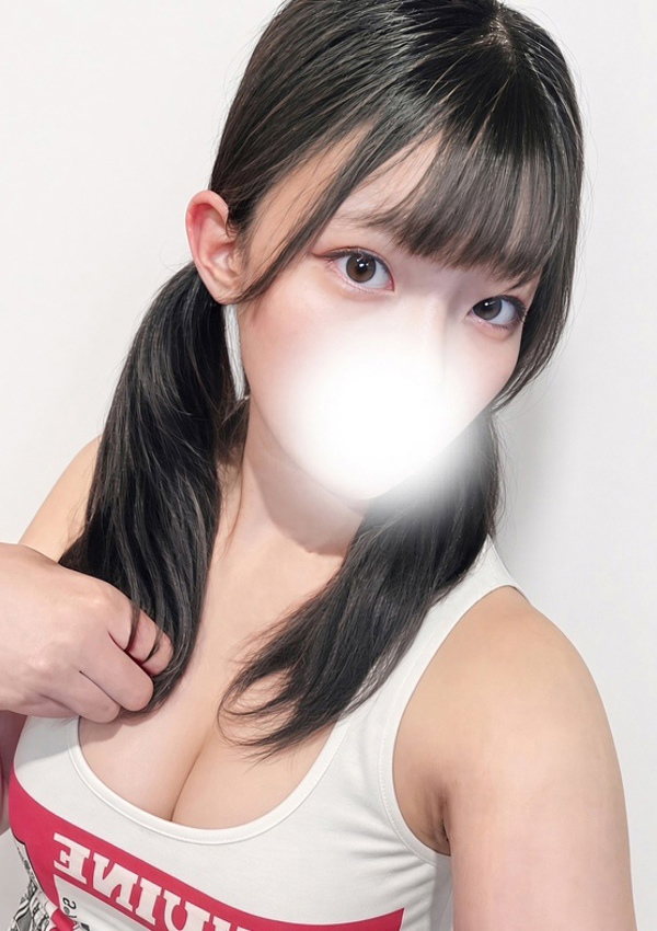 雫ことは、全裸コレクションor妄想痴漢電車 2
