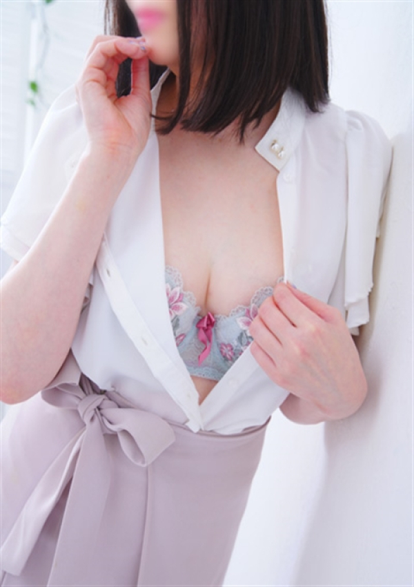 水川すみれ、Mrs.Revoir-ミセスレヴォアール- 2