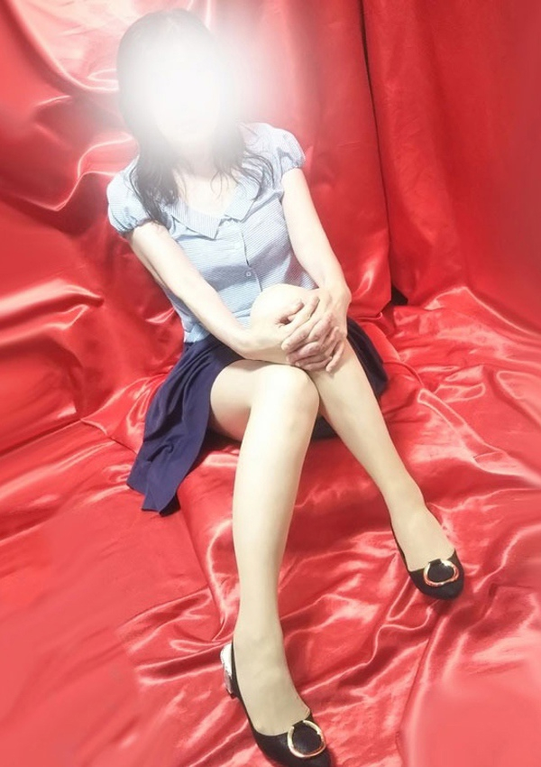 上村、変態美熟女お貸しします。 5