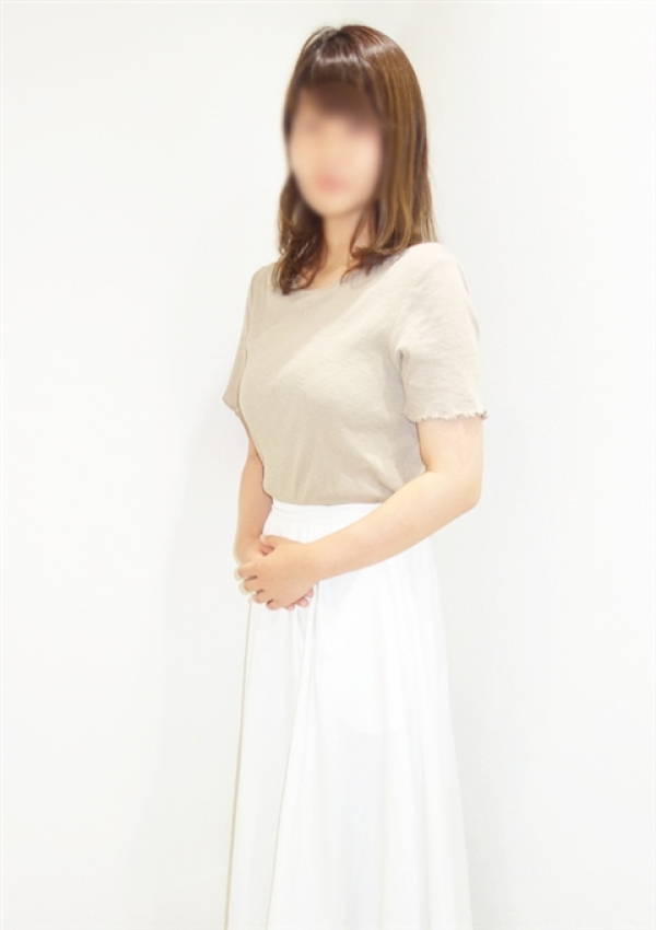 ふゆ、池袋人妻理由ありの会