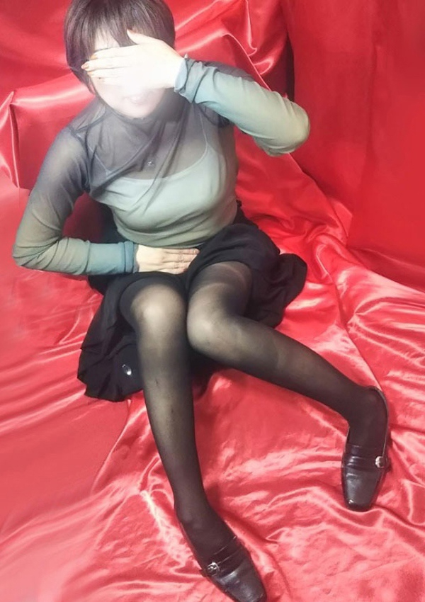 胡蝶、変態美熟女お貸しします。 4