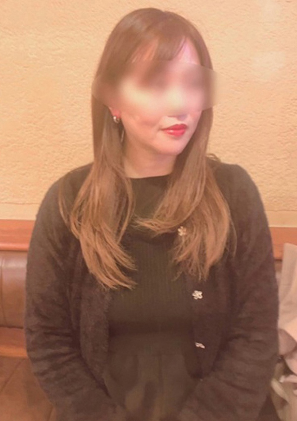 浜田、極上でエッチな人妻 1