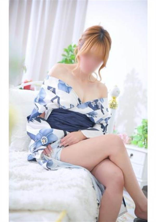 新人りな☆業界未経験、セレブ パラダイス 5