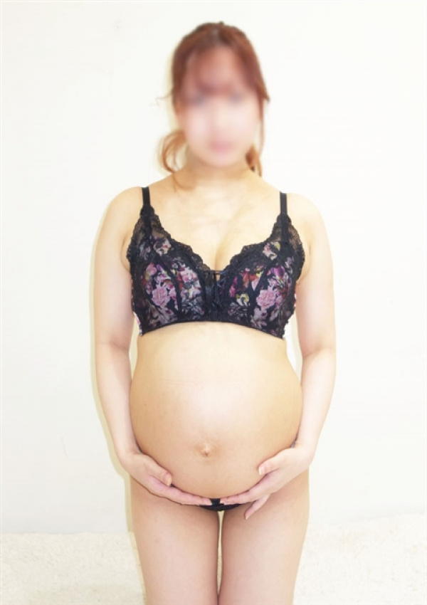 まり、池袋・裸乳房(らまんま)巨乳・貧乳・母乳・妊婦のお店 2