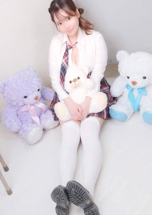 なつほ、パンチラJK 5