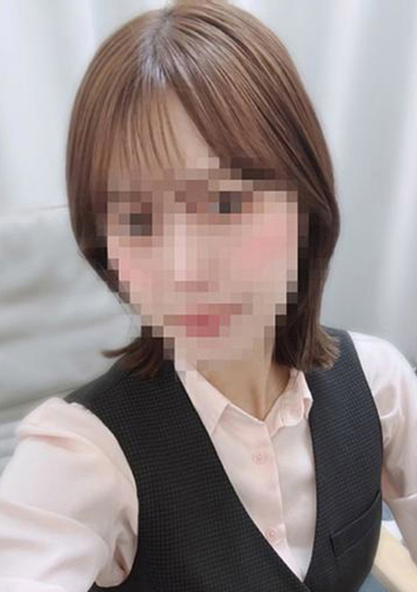 西野あやか、淫乱OL派遣商社 斉藤商事