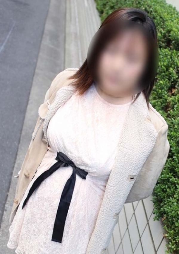 京子、かわいい熟女&おいしい人妻 池袋店 4