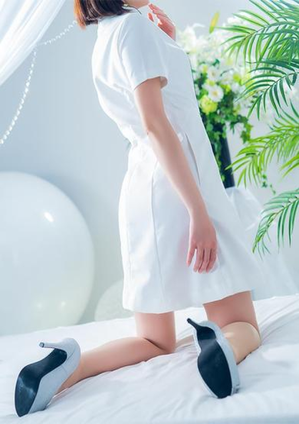 知里(ちさと)、天使のゆびさき 岡山店 4