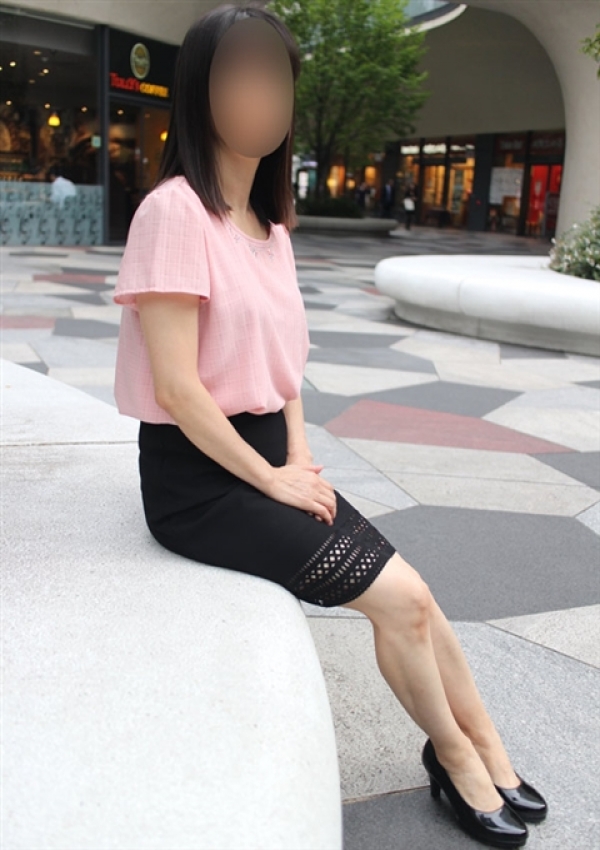 りんか、かわいい熟女&おいしい人妻 五反田・品川店 2