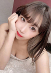 中越あず、断りきれない美人マッサージ嬢たち