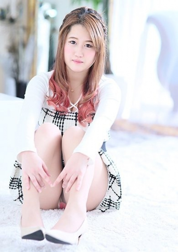 美々/Vivi、VERY 7