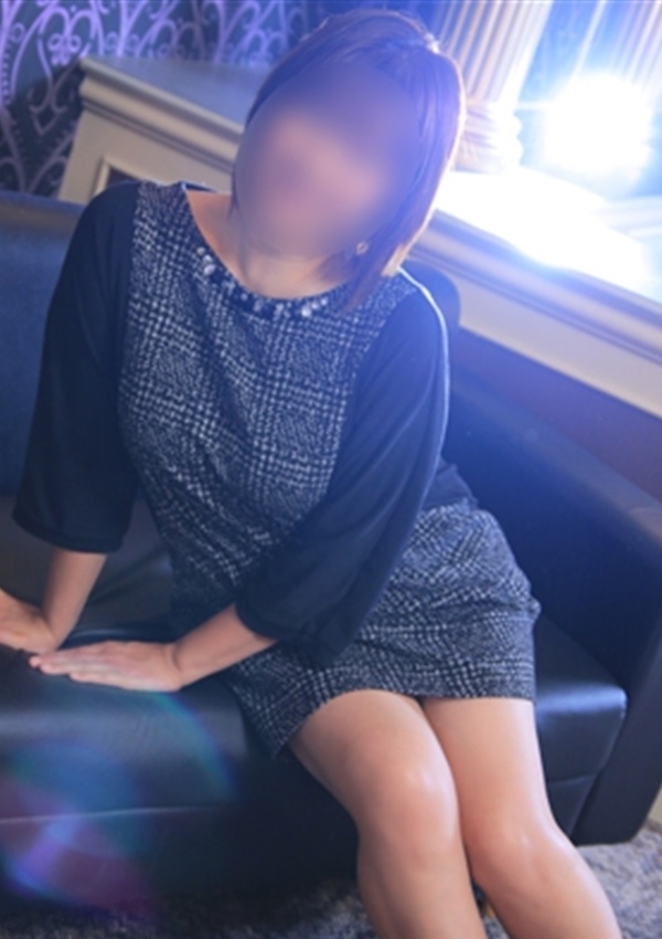 うさぎ、大和ナデシコ人妻 3