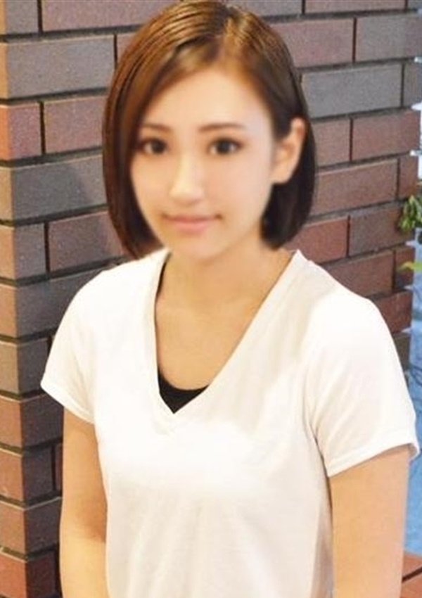 ももの、新橋現役女子大生コレクション