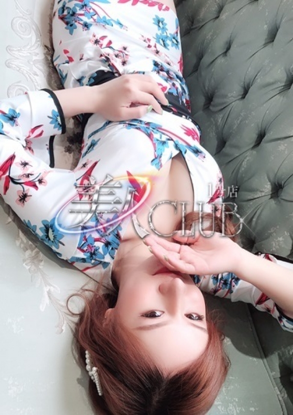 りょうこ、美人CLUB 1号店 4