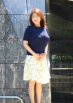 咲村、極上でエッチな人妻