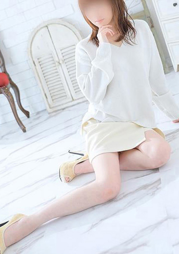 結愛(ゆあ)、人妻館 5