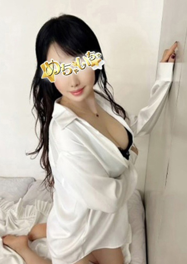 なつな、派遣型密着回春エステ めちゃイちゃ 1