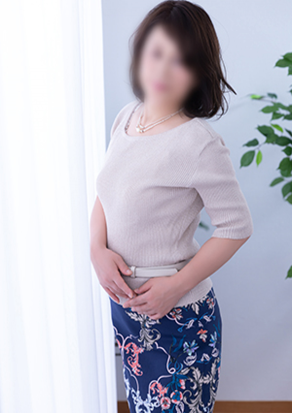 すずね、熟女たちの楽園 4