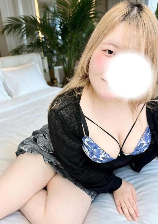 るあ、豊満倶楽部 3