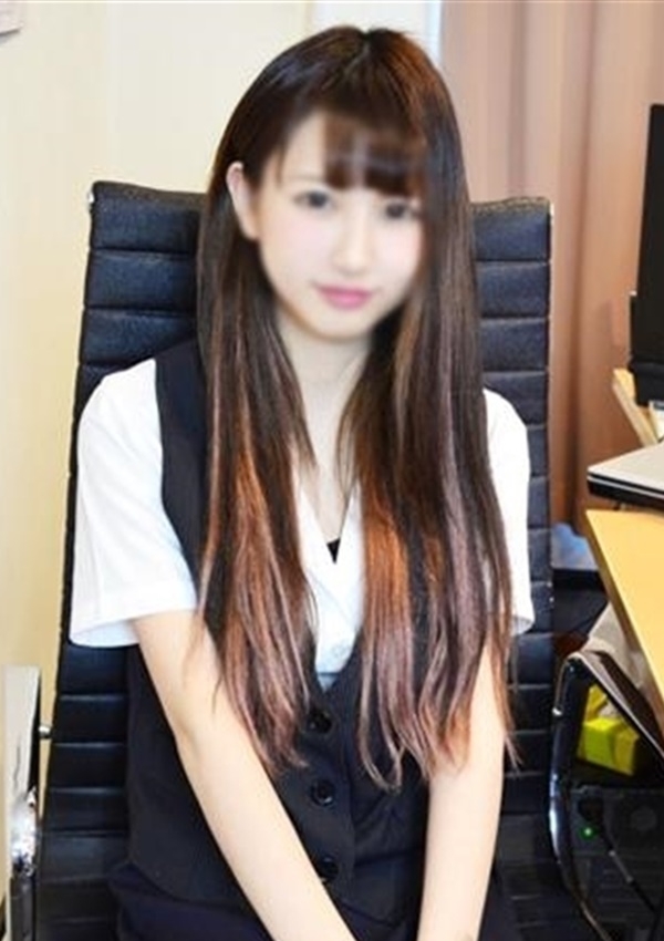 かりな、現役OL たちの秘密のアルバイト シークレットオフィス 1