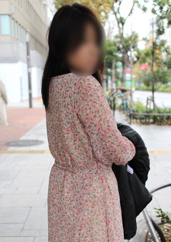 ともこ、かわいい熟女&おいしい人妻 池袋店 3