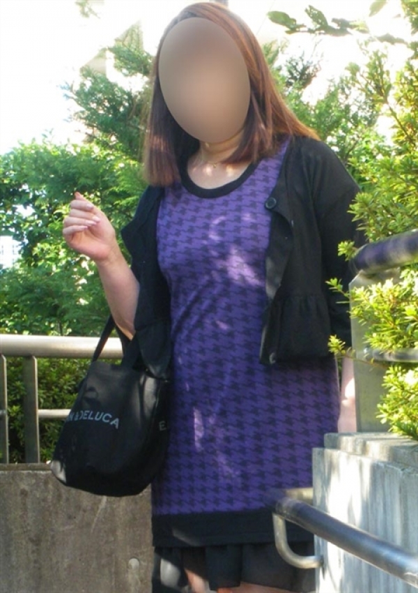 とも、かわいい熟女&おいしい人妻 五反田・品川店 1