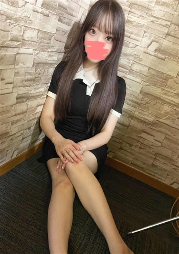 リア、大阪激安デリヘル LIMIT(リミット) 3