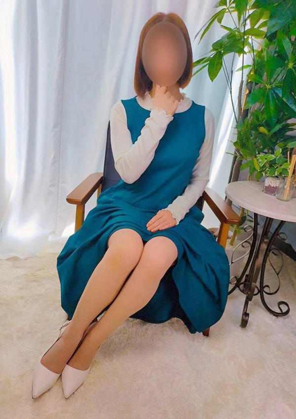 やえ、人妻熟女の秘密の関係伊勢崎店 2